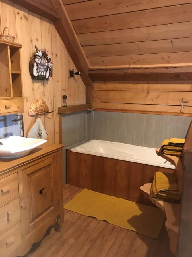 Chambre D'Hotes Carelie Et Laponie Орбе Екстериор снимка